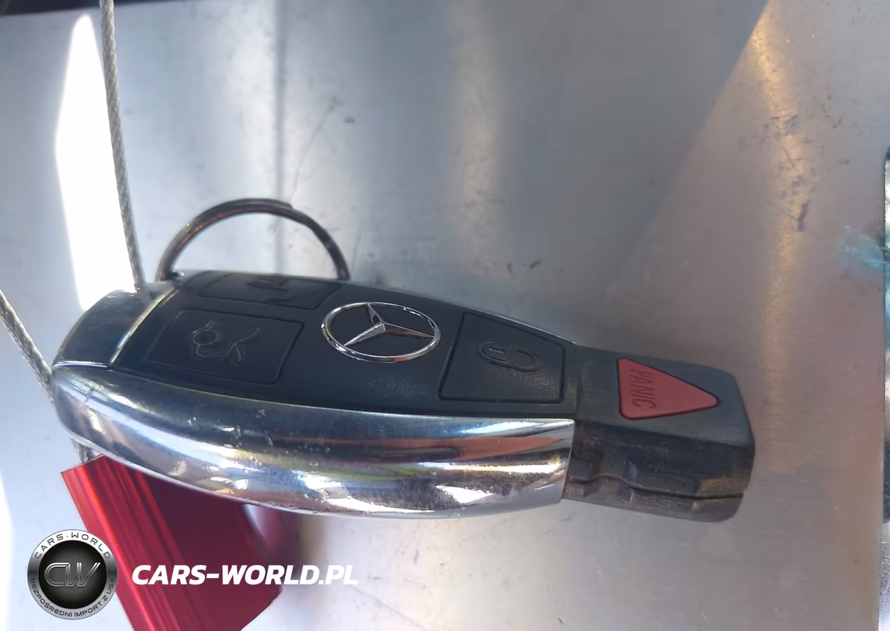 2018 Mercedes-Benz Cla 250 VIN:WDDSJ4EB2JN611259 - 11