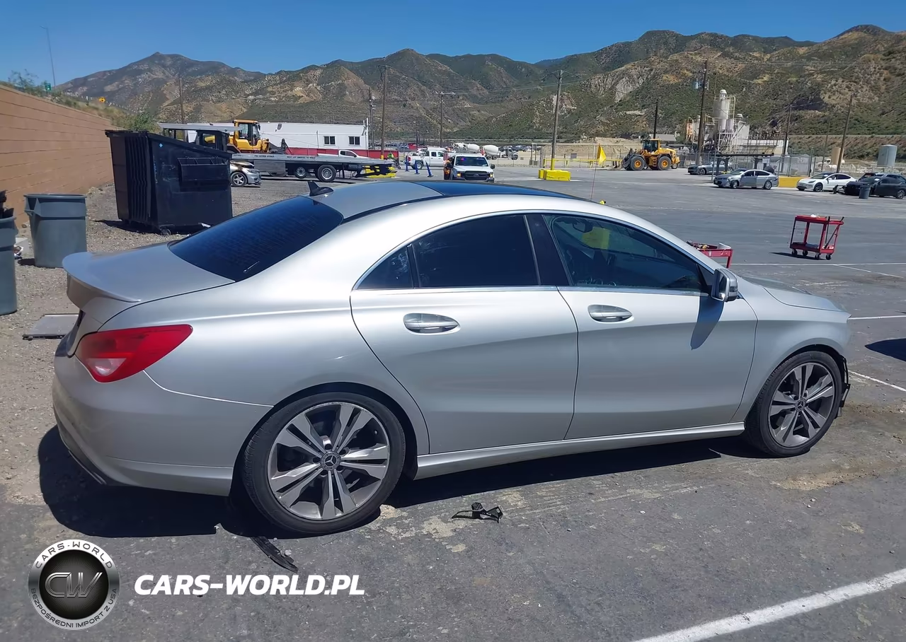 2018 Mercedes-Benz Cla 250 VIN:WDDSJ4EB2JN611259 - 14