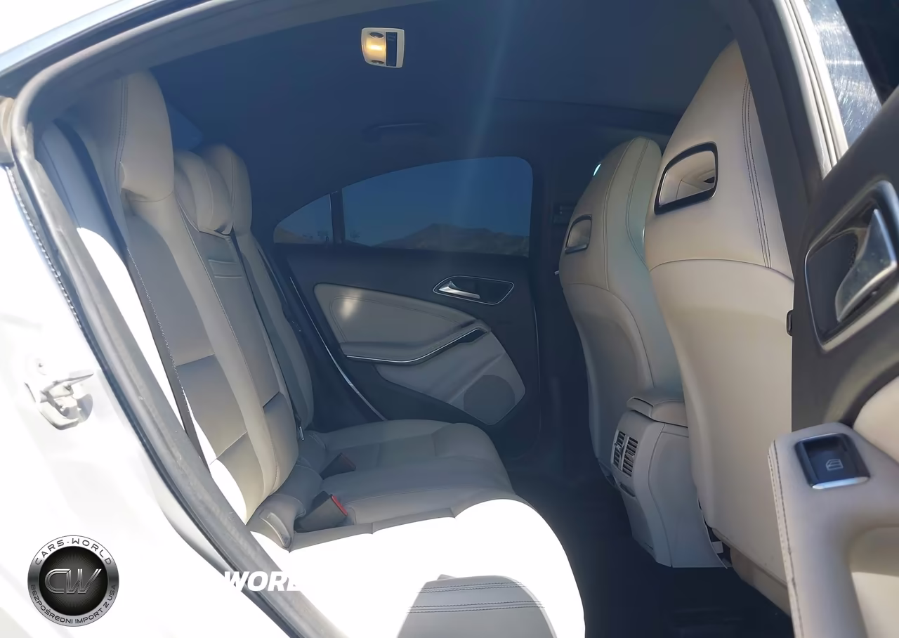 2018 Mercedes-Benz Cla 250 VIN:WDDSJ4EB2JN611259 - 8