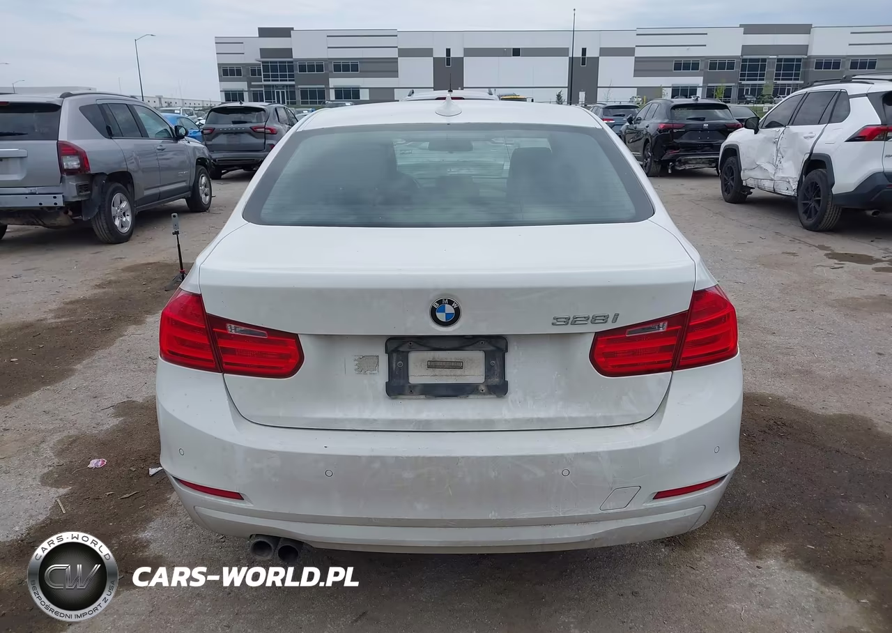 2015 BMW 328I VIN:WBA3A5G57FNP34264 - 16