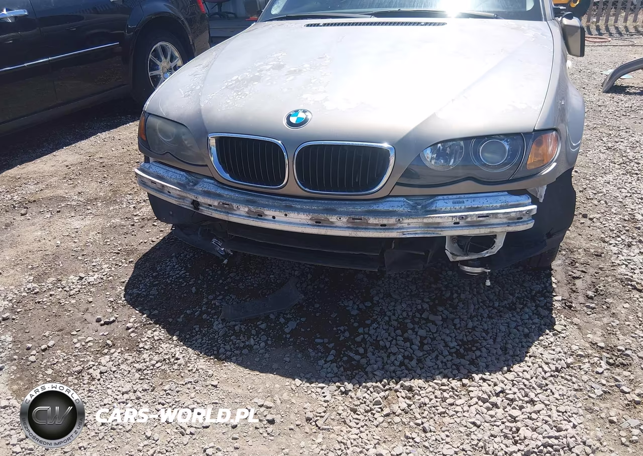 2003 BMW 330 Xi VIN:WBAEW534X3PG22472 - 6