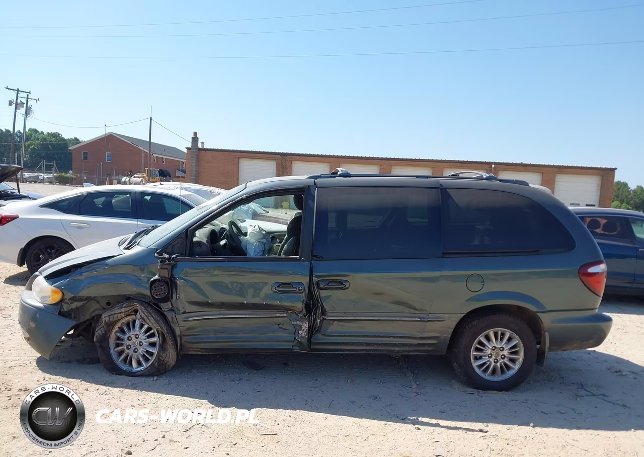 2003 Chrysler Town & Country Limited VIN:2C8GP64L13R116737 - 14