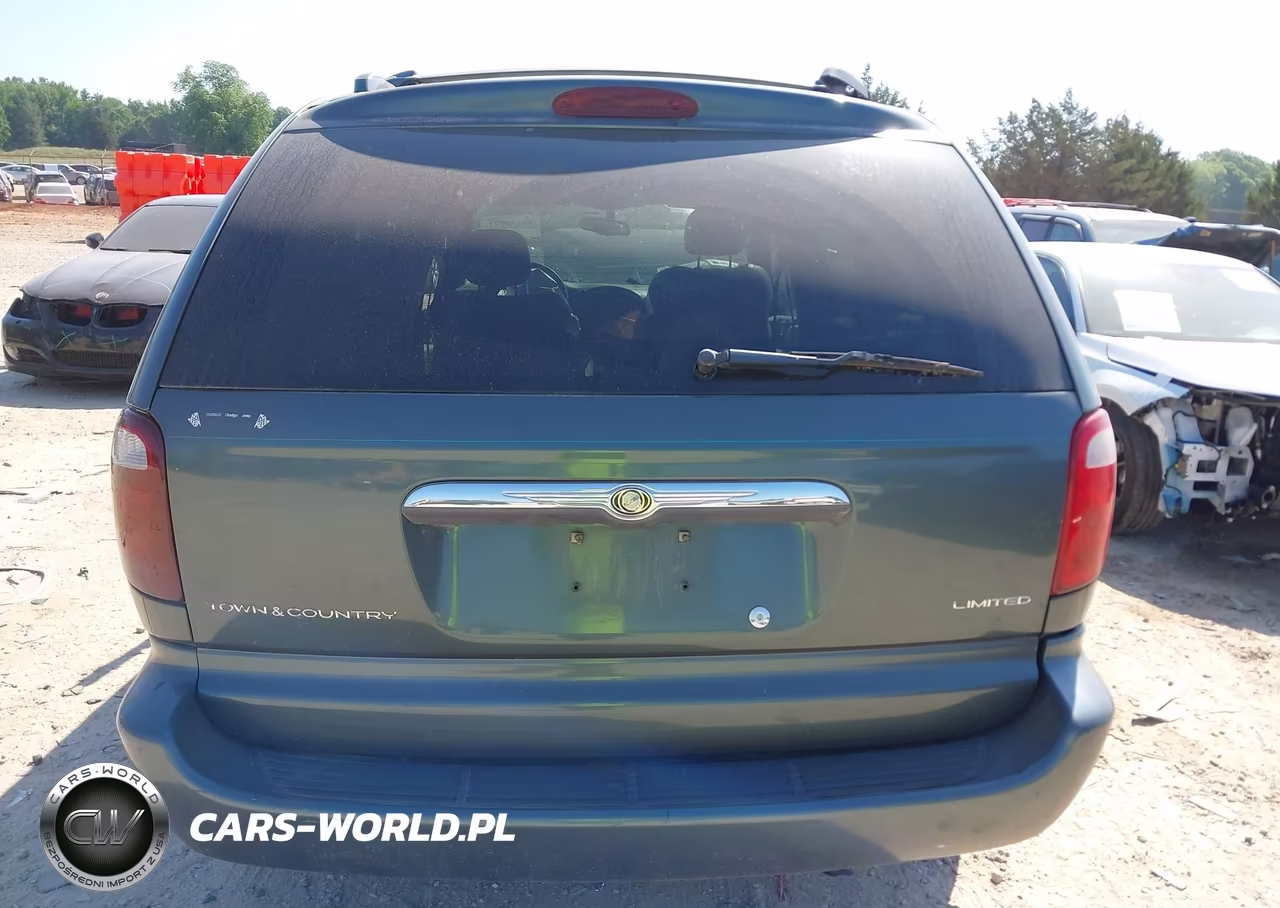 2003 Chrysler Town & Country Limited VIN:2C8GP64L13R116737 - 16