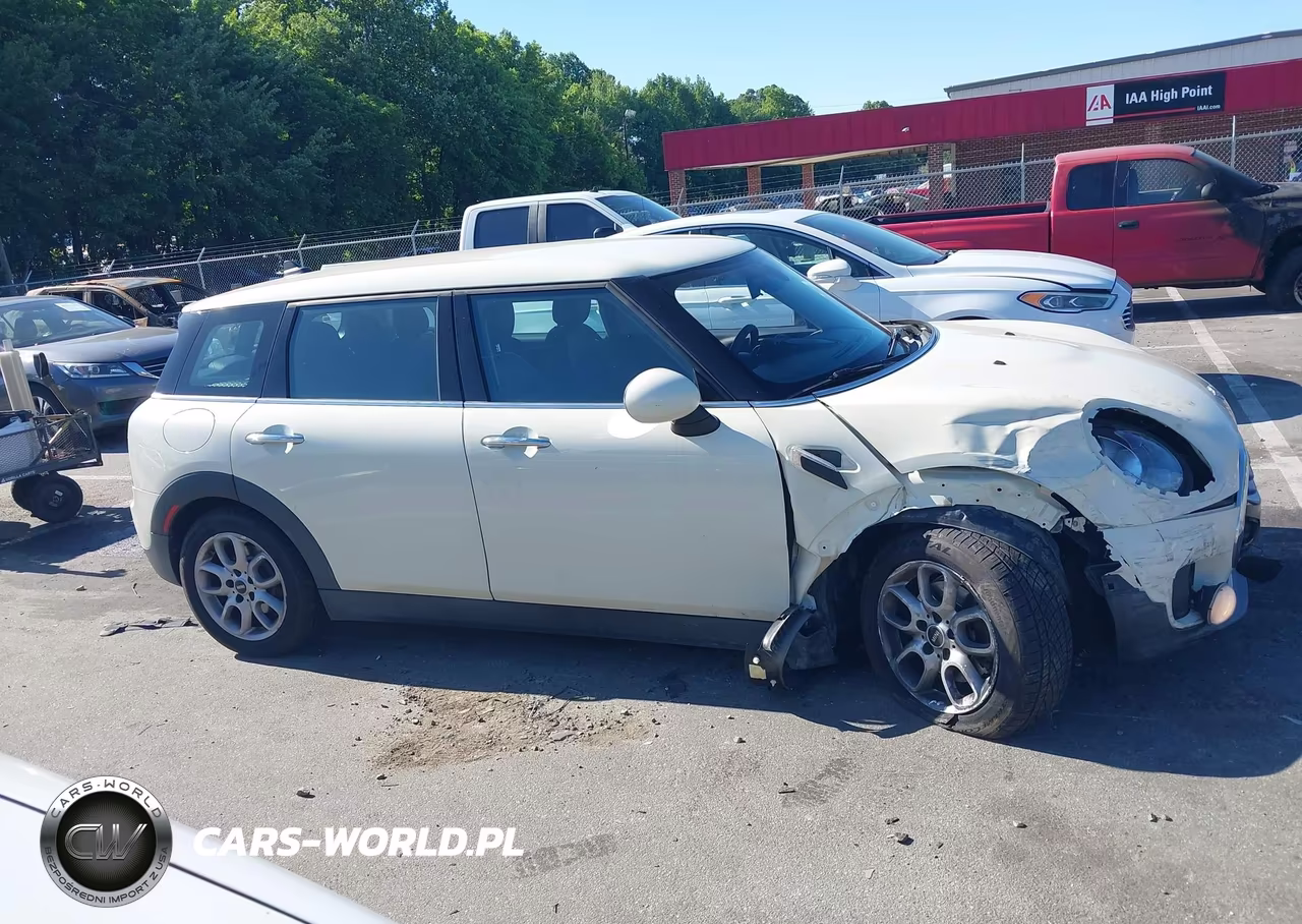 2017 Mini Clubman Cooper VIN:WMWLN5C39H2E33463 - 13
