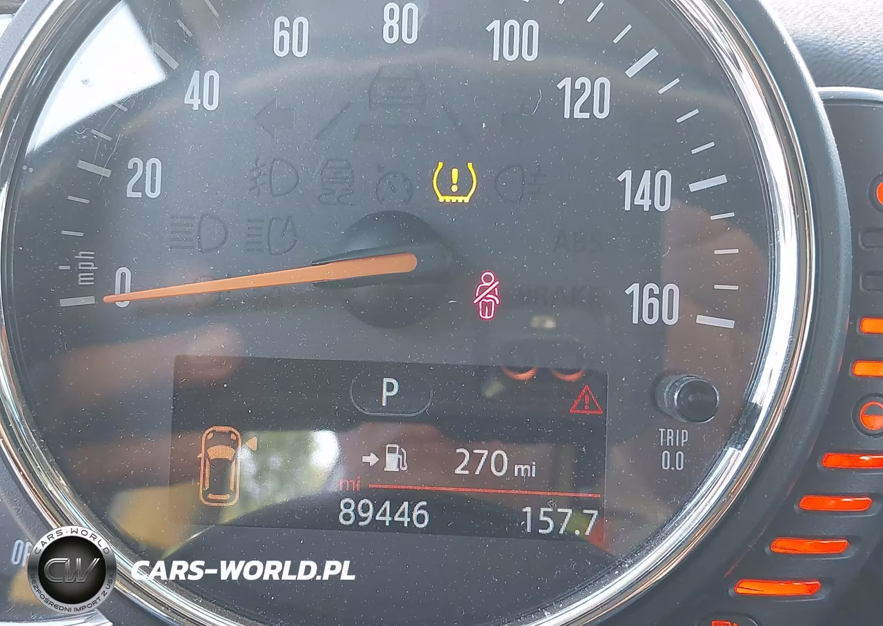 2017 Mini Clubman Cooper VIN:WMWLN5C39H2E33463 - 15