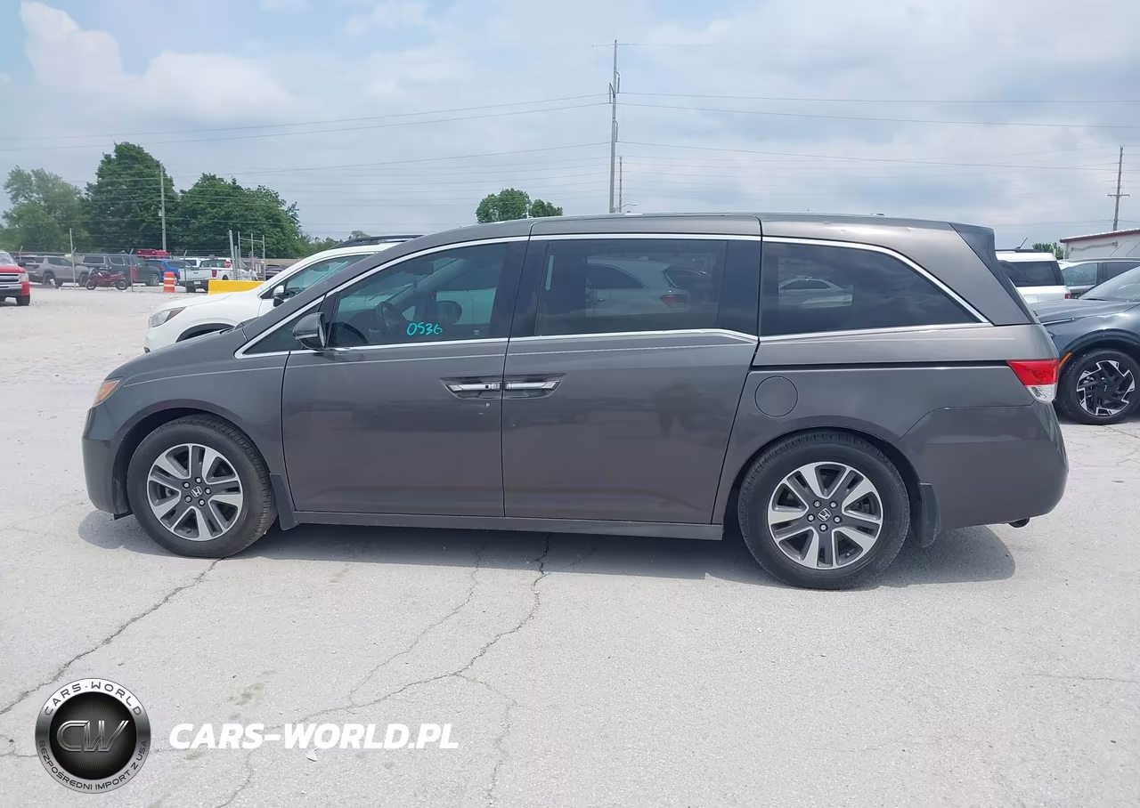 2016 Honda Odyssey Touring-Touring Elite VIN:5FNRL5H9XGB110158 - 14
