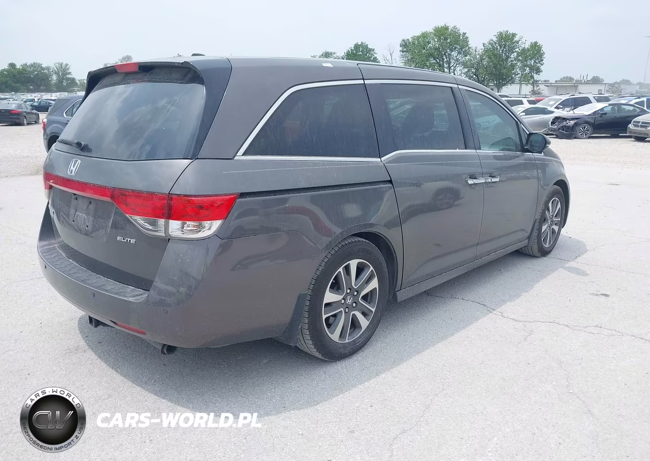 2016 Honda Odyssey Touring-Touring Elite VIN:5FNRL5H9XGB110158 - 4