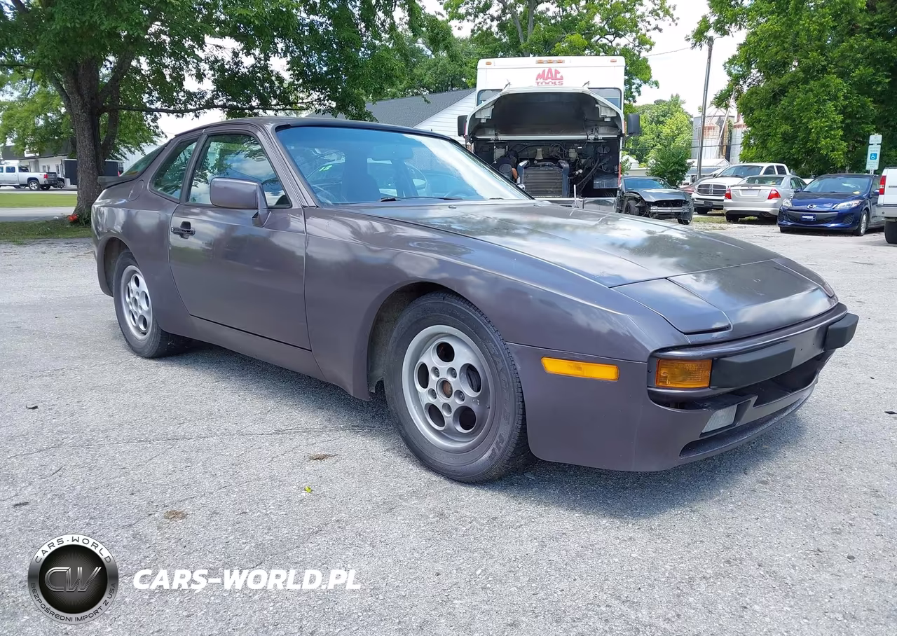 1984 Porsche 944
