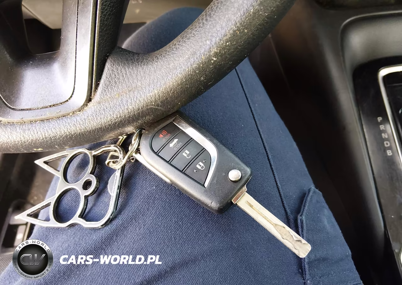 2024 Toyota Corolla Le VIN:5YFB4MDE6RP095936 - 11