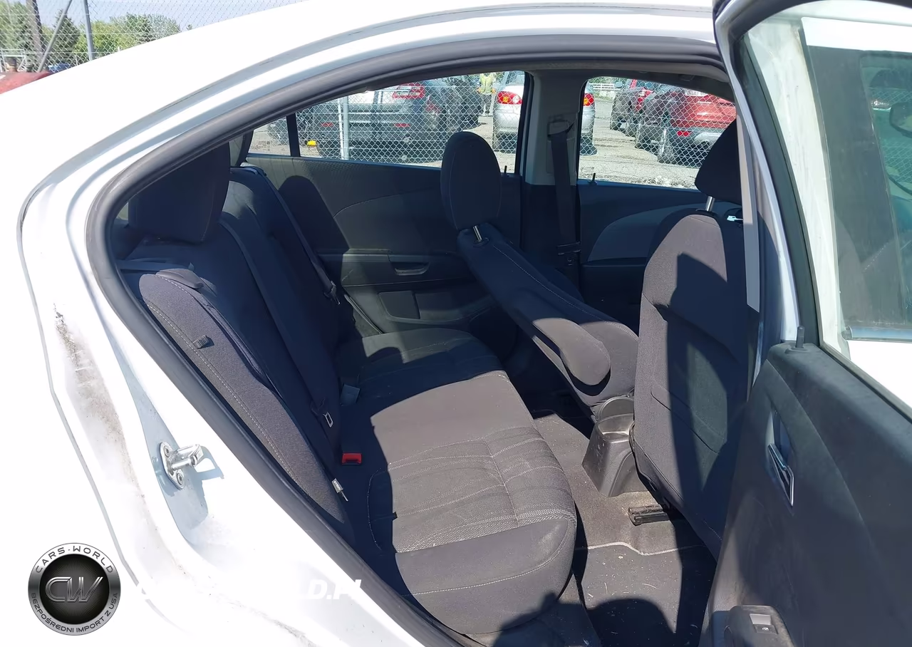 2017 Chevrolet Sonic Lt Auto VIN:1G1JD5SH3H4118808 - 8