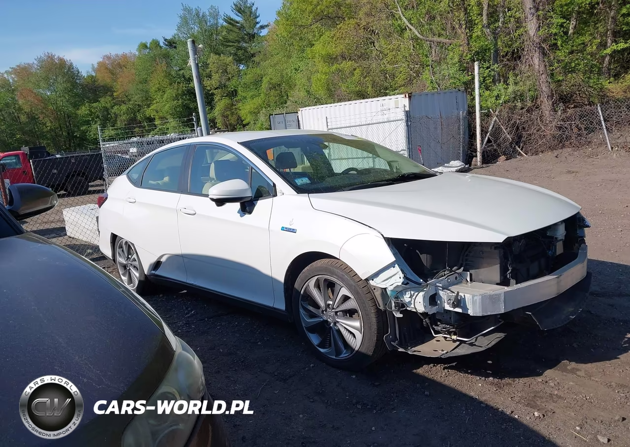 2018 Honda Clarity Plug-In Hybrid Touring VIN:JHMZC5F31JC019300 - 14