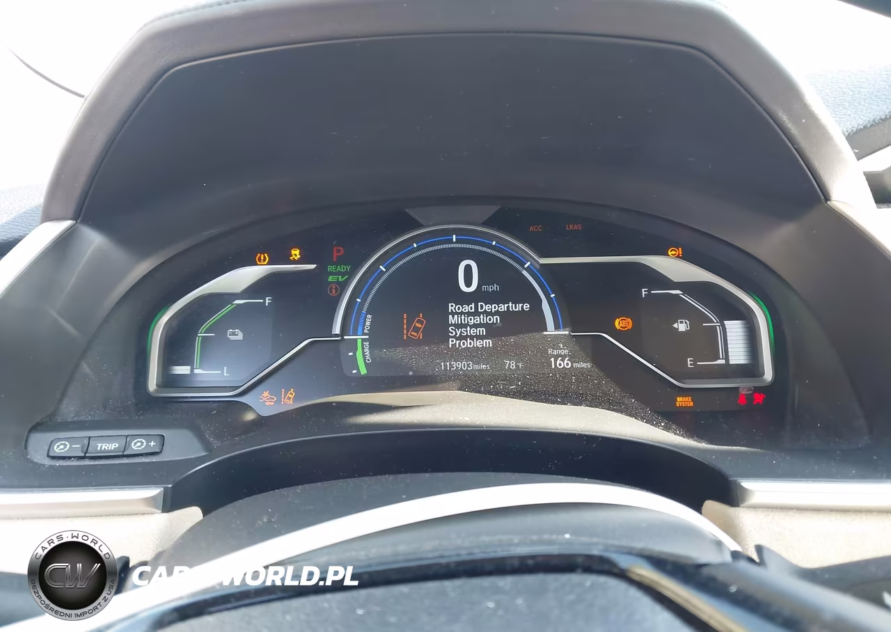 2018 Honda Clarity Plug-In Hybrid Touring VIN:JHMZC5F31JC019300 - 7