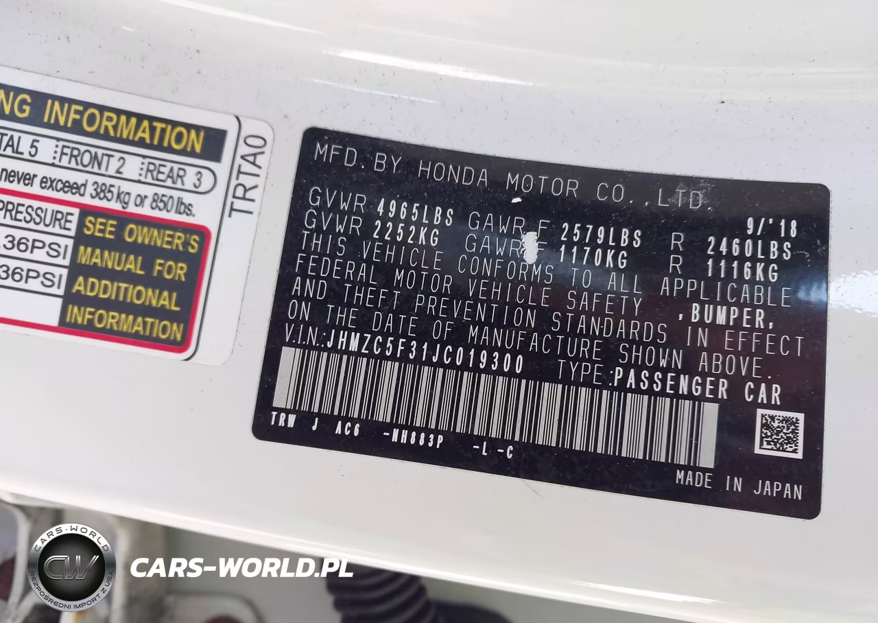 2018 Honda Clarity Plug-In Hybrid Touring VIN:JHMZC5F31JC019300 - 9