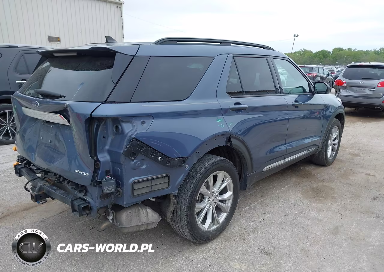 2021 Ford Explorer Xlt VIN:1FMSK8DH3MGA28319 - 4