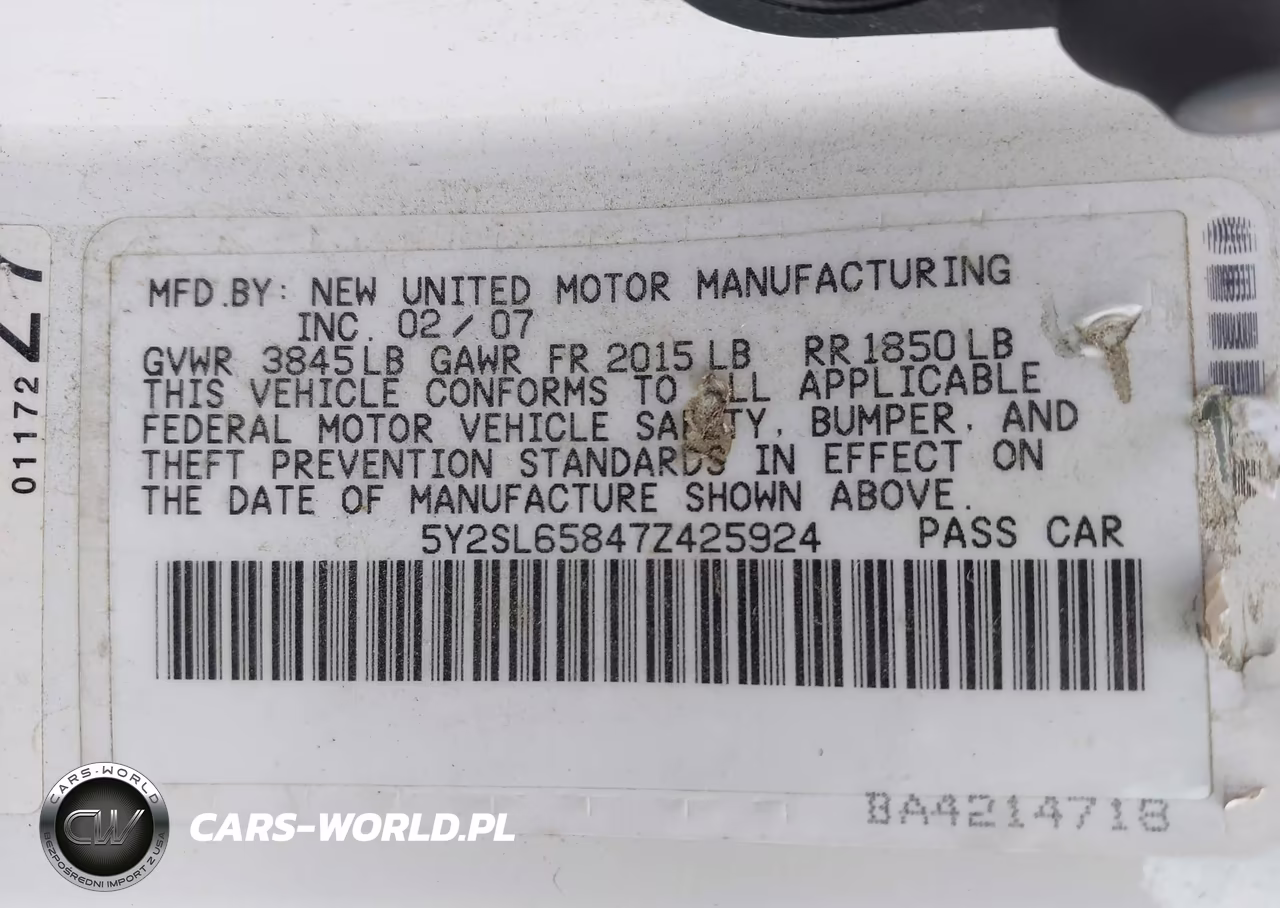 2007 Pontiac Vibe VIN:5Y2SL65847Z425924 - 9