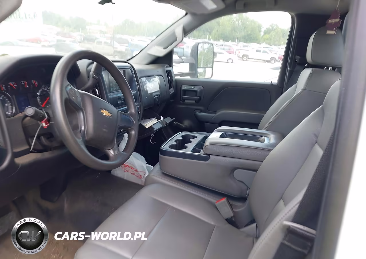 2018 Chevrolet Silverado 3500Hd Chassis Wt VIN:1GB3CYCG7JF105827 - 6
