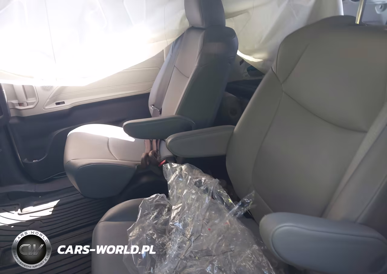 2024 Toyota Sienna Xle VIN:5TDJSKFC0RS135436 - 8