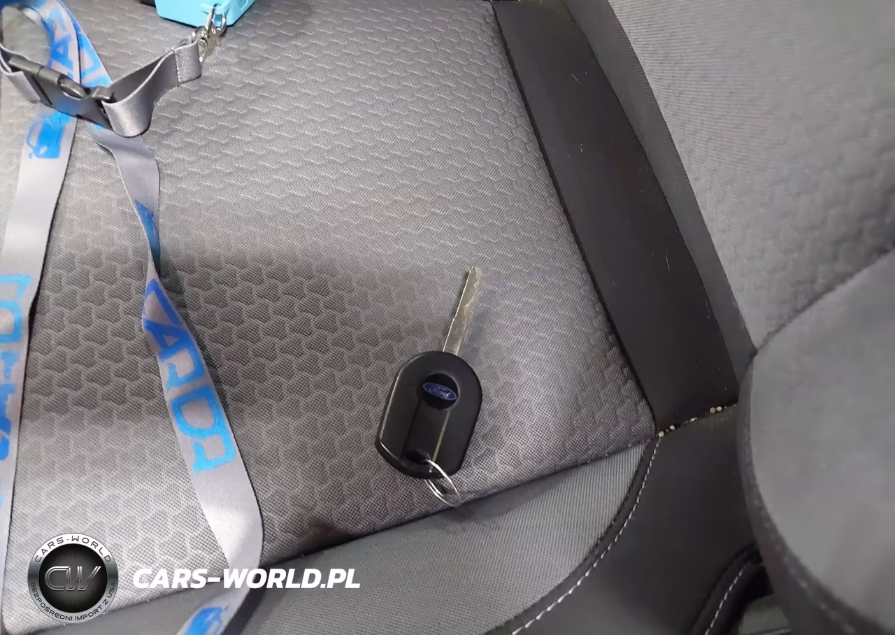 2018 Ford Escape Se VIN:1FMCU9GDXJUD08863 - 11