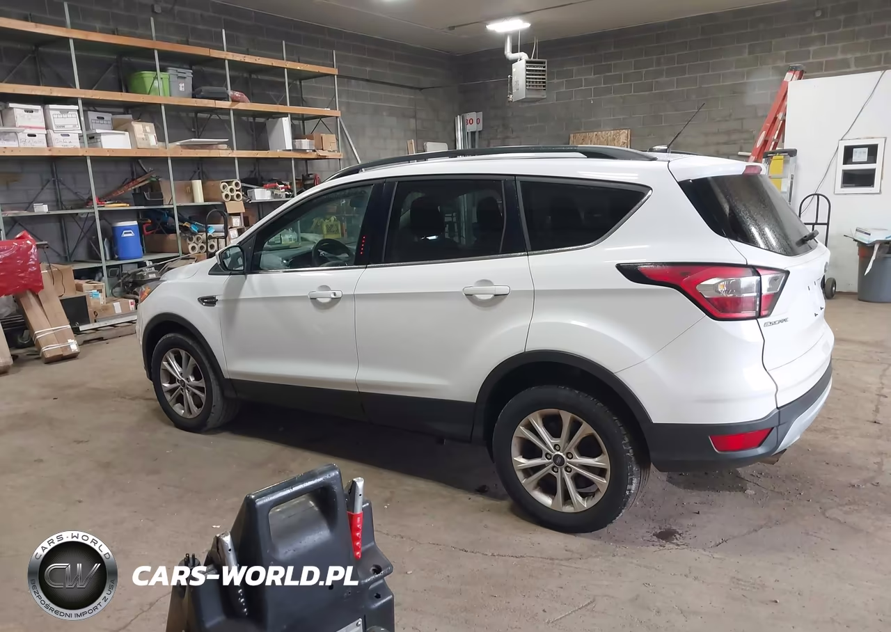 2018 Ford Escape Se VIN:1FMCU9GDXJUD08863 - 14