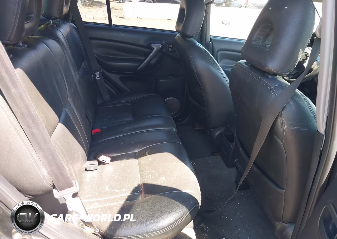 2005 Toyota Rav4 VIN:JTEHD20V850051067 - 8