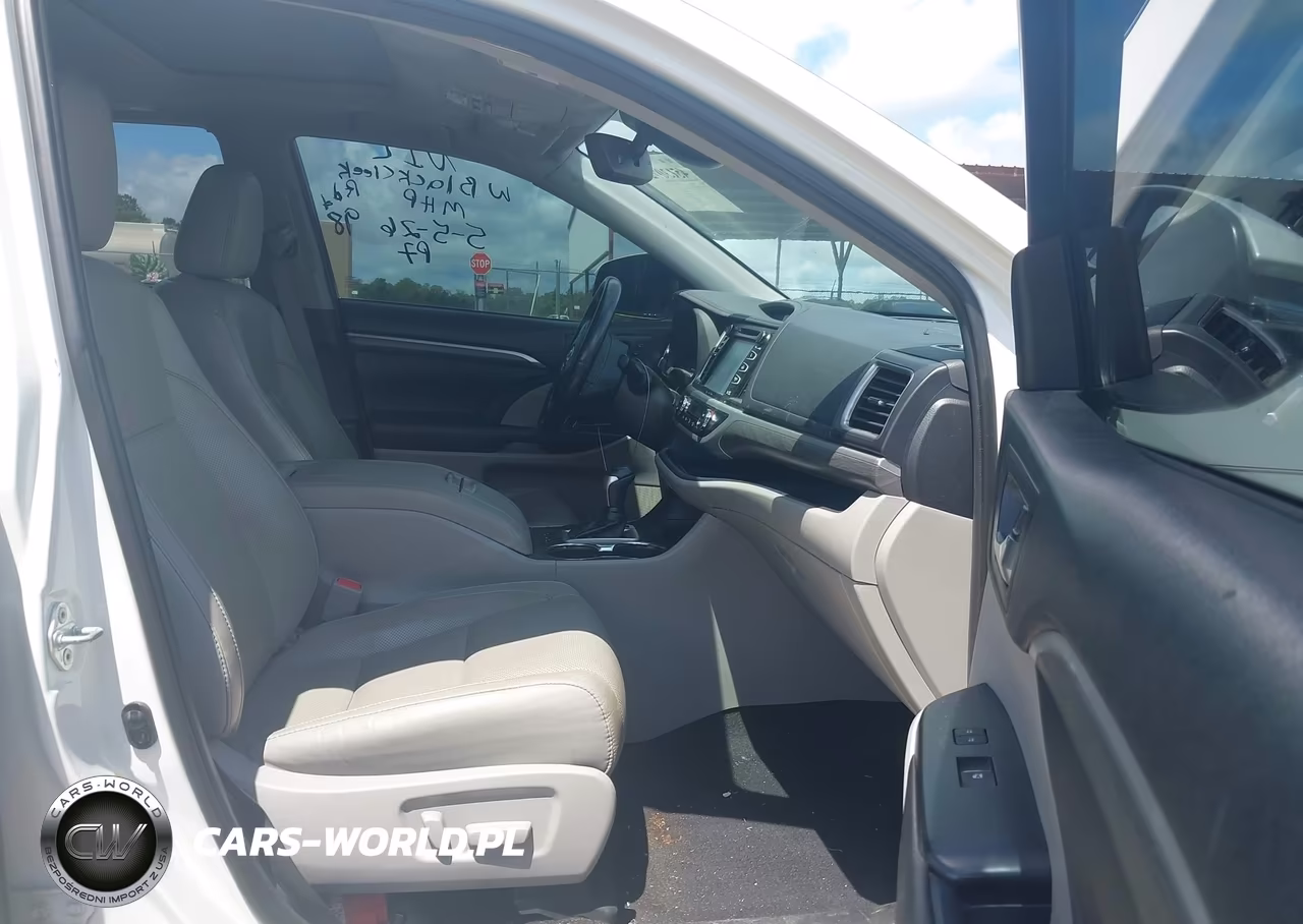 2019 Toyota Highlander Limited VIN:5TDYZRFH6KS324936 - 5