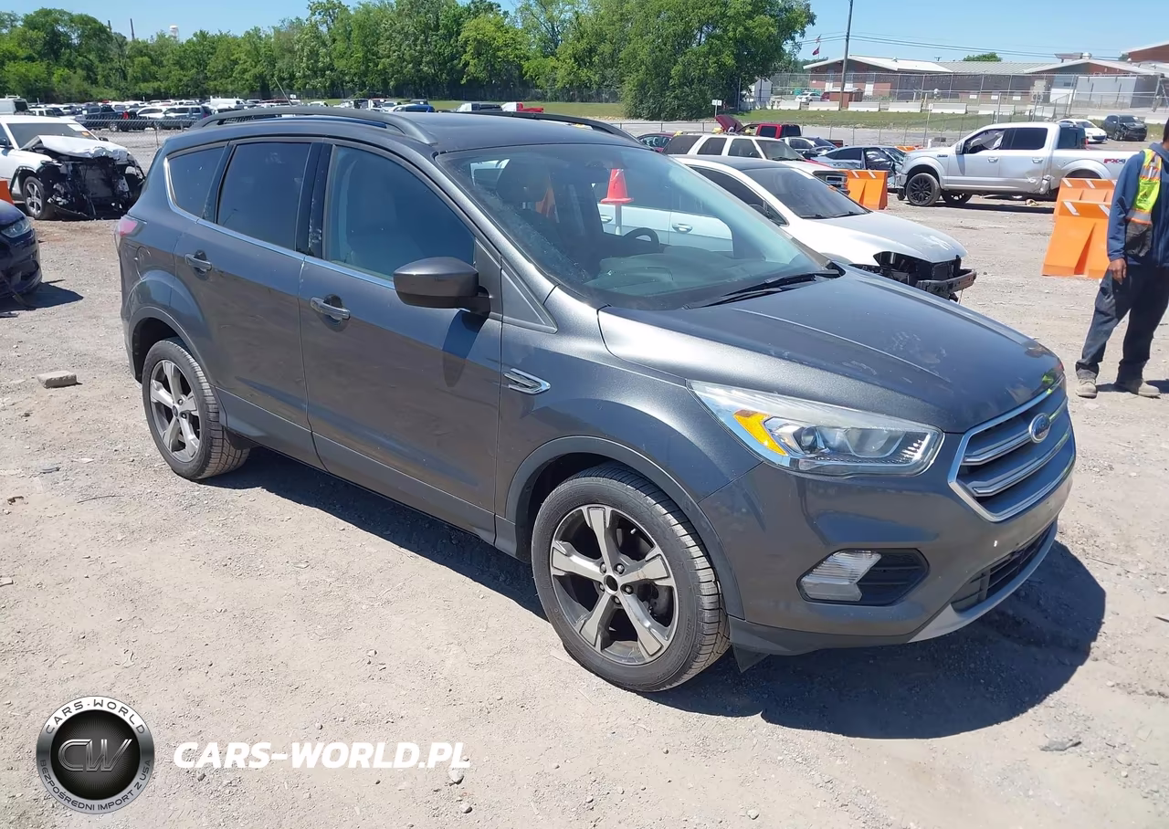 Główne zdjęcie 2017 Ford Escape Se
