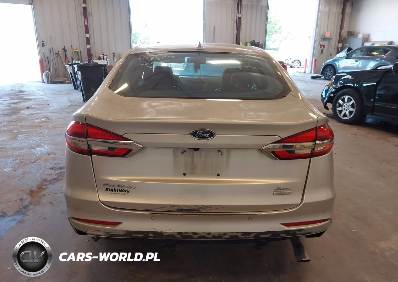 2019 Ford Fusion Sel VIN:3FA6P0CD9KR139122 - 16