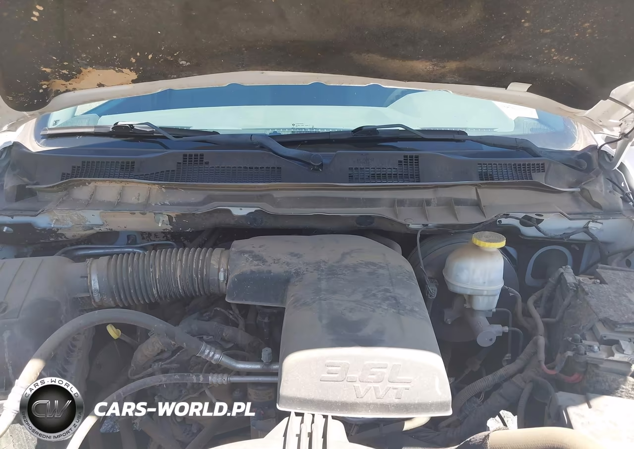 2018 Ram 1500 Tradesman 4X2 5'7 Box VIN:1C6RR6KG0JS285337 - 10