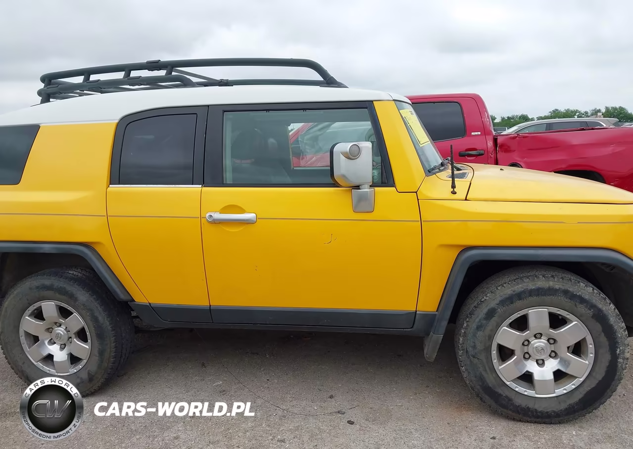 2007 Toyota Fj Cruiser VIN:JTEZU11F670001714 - 13