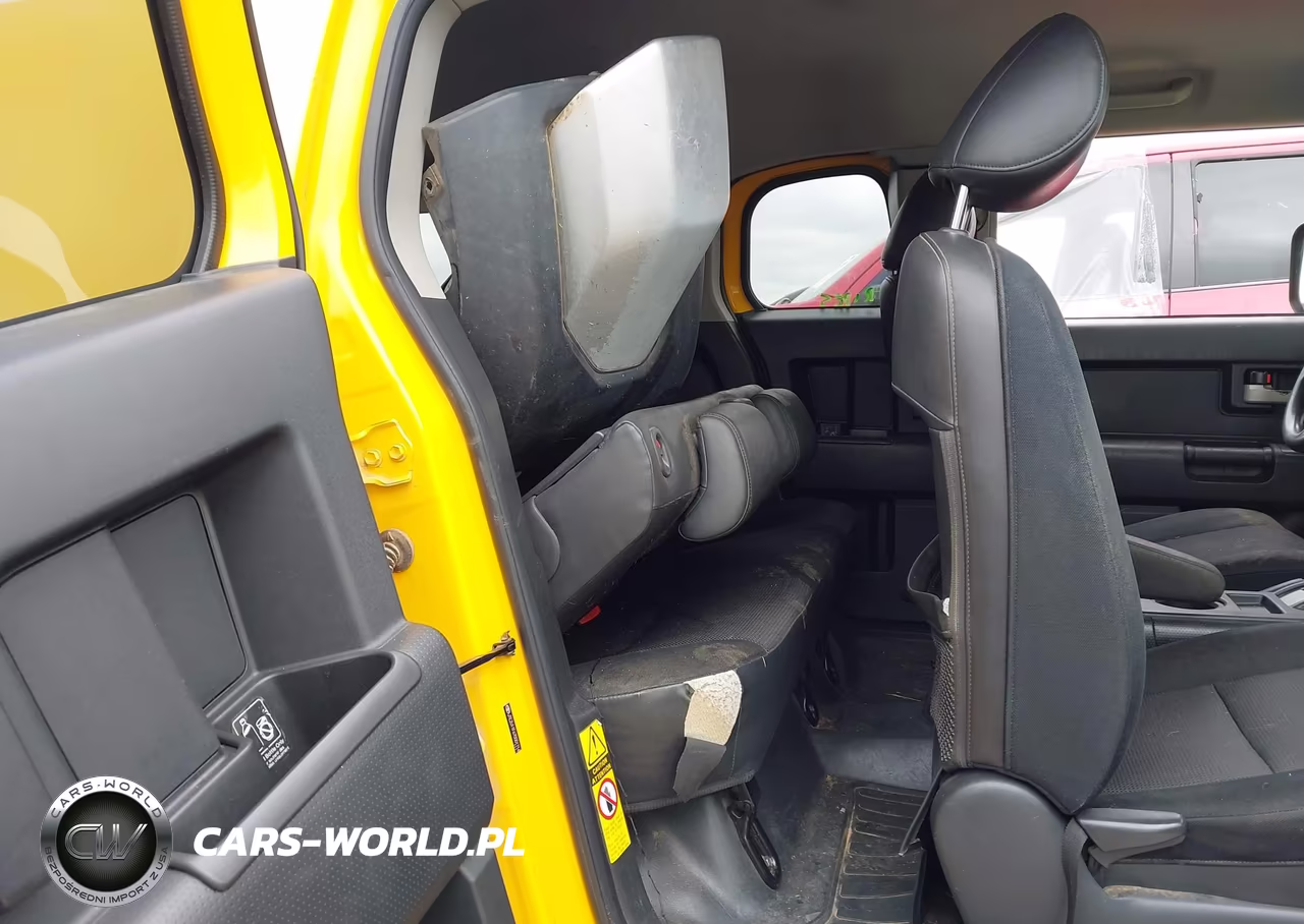 2007 Toyota Fj Cruiser VIN:JTEZU11F670001714 - 8