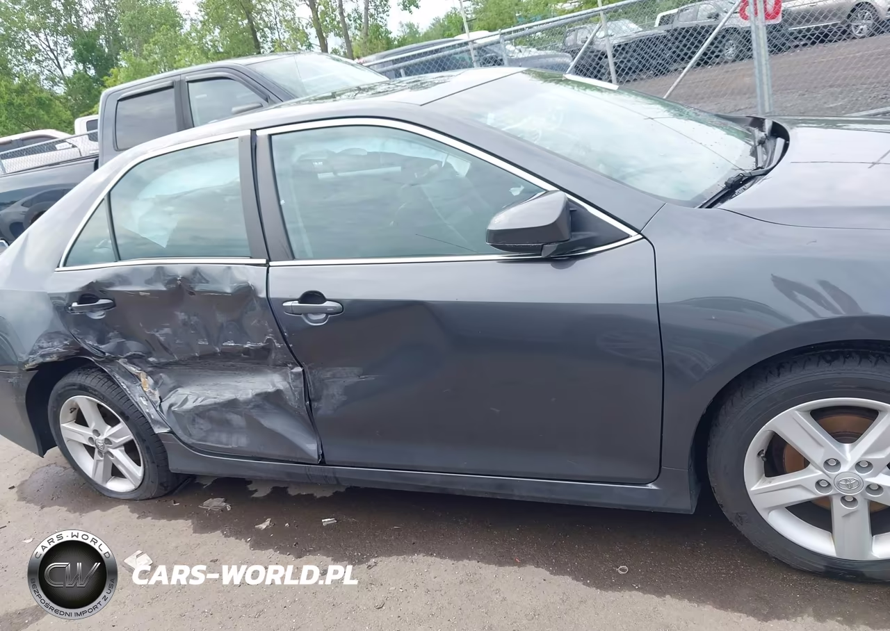 2012 Toyota Camry Se VIN:4T1BF1FK7CU132560 - 13