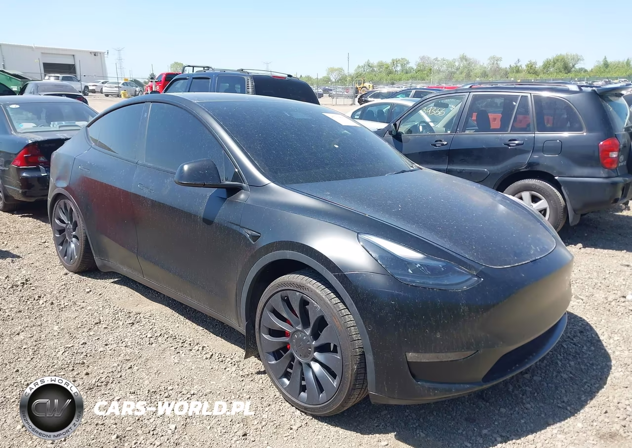 2021 Tesla Model Y Performance Dual Motor All-Wheel Drive – zdjęcie 1 z 16