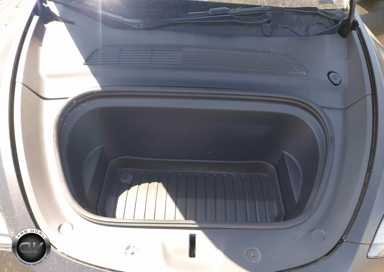 2021 Tesla Model Y Performance Dual Motor All-Wheel Drive VIN:5YJYGDEF5MF133959 - 10