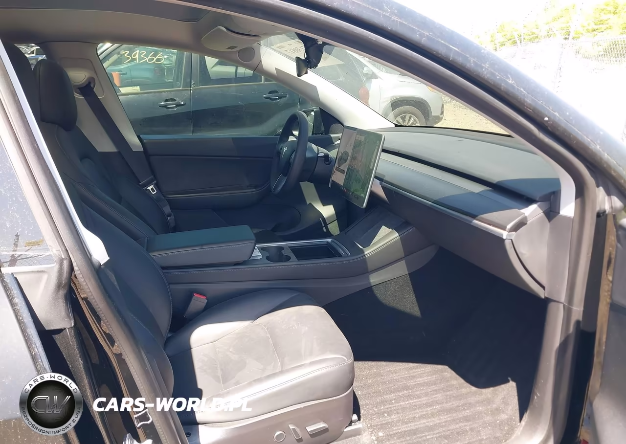 2021 Tesla Model Y Performance Dual Motor All-Wheel Drive VIN:5YJYGDEF5MF133959 - 5