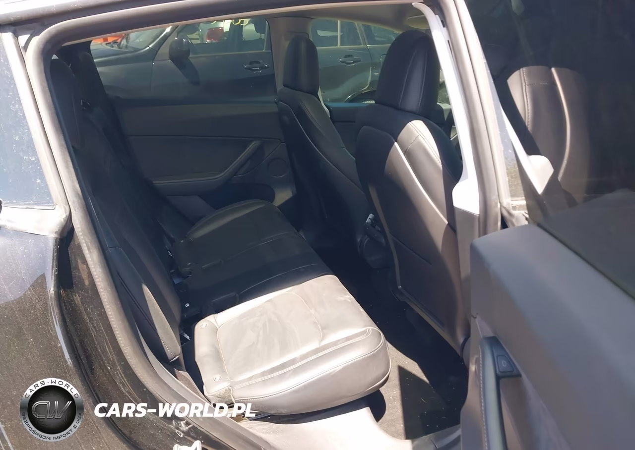 2021 Tesla Model Y Performance Dual Motor All-Wheel Drive VIN:5YJYGDEF5MF133959 - 8