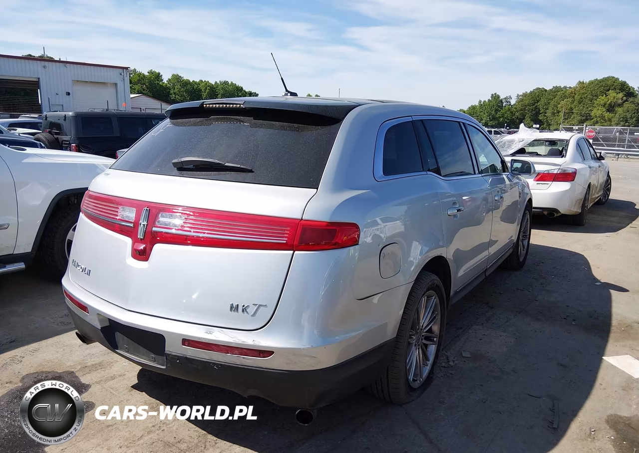 2019 Lincoln Mkt Reserve VIN:2LMHJ5AT2KBL02896 - 4