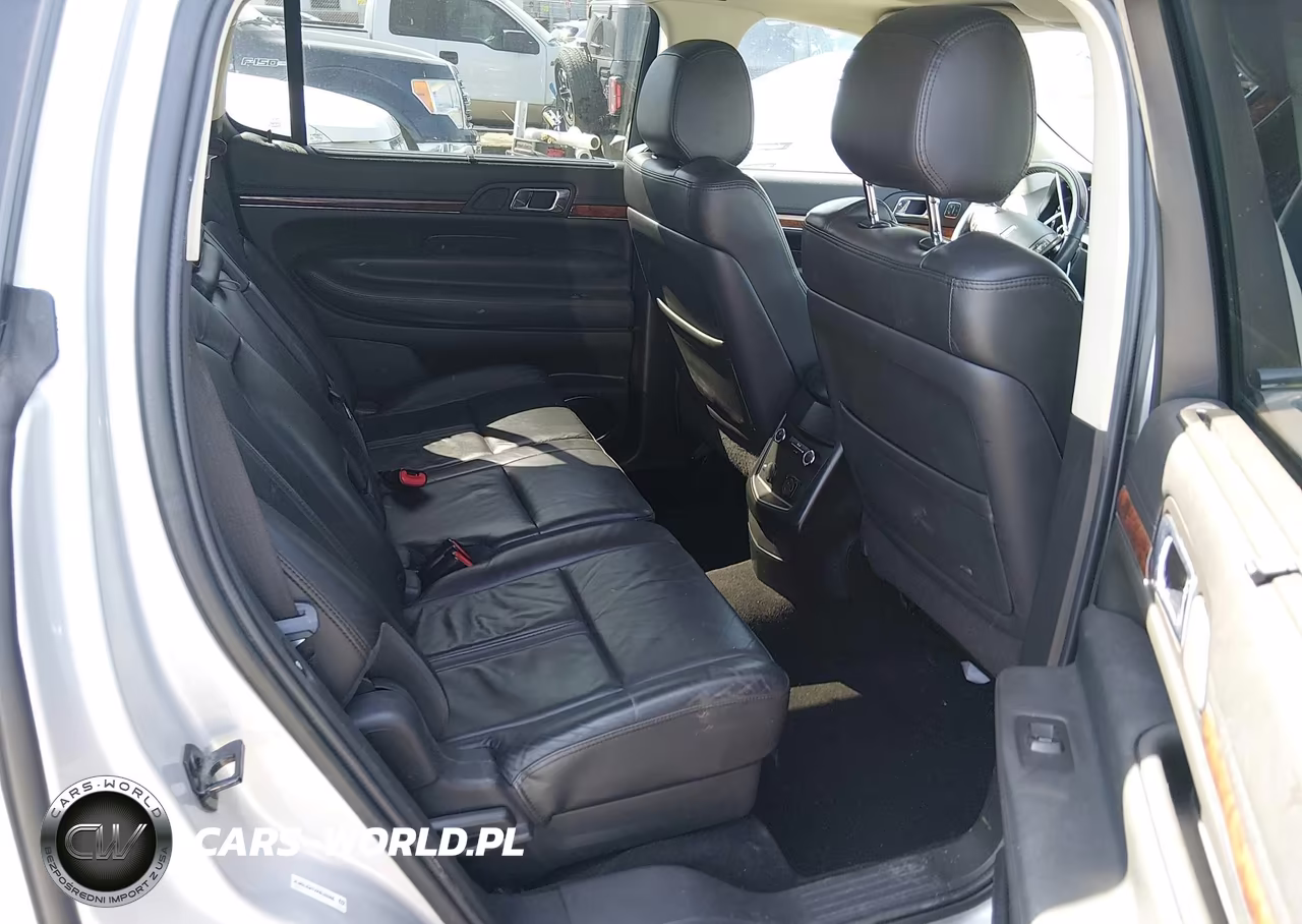 2019 Lincoln Mkt Reserve VIN:2LMHJ5AT2KBL02896 - 8
