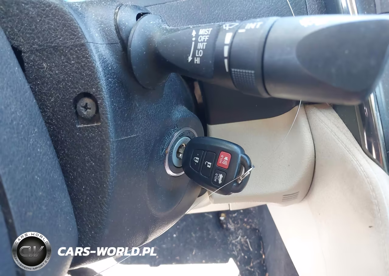 2014 Toyota Camry Le VIN:4T4BF1FK5ER412325 - 11