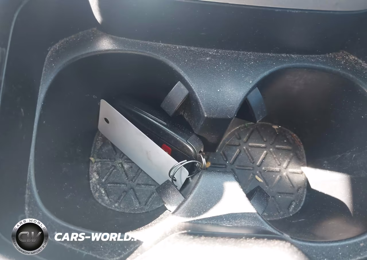 2021 Toyota Rav4 Hybrid Xle VIN:2T3RWRFV8MW114956 - 11