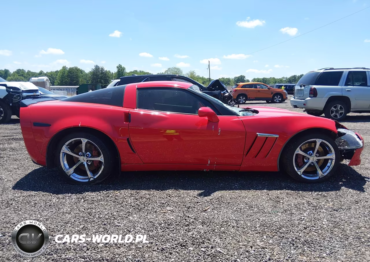 2011 Chevrolet Corvette Grand Sport VIN:1G1YW2DW9B5104500 - 14