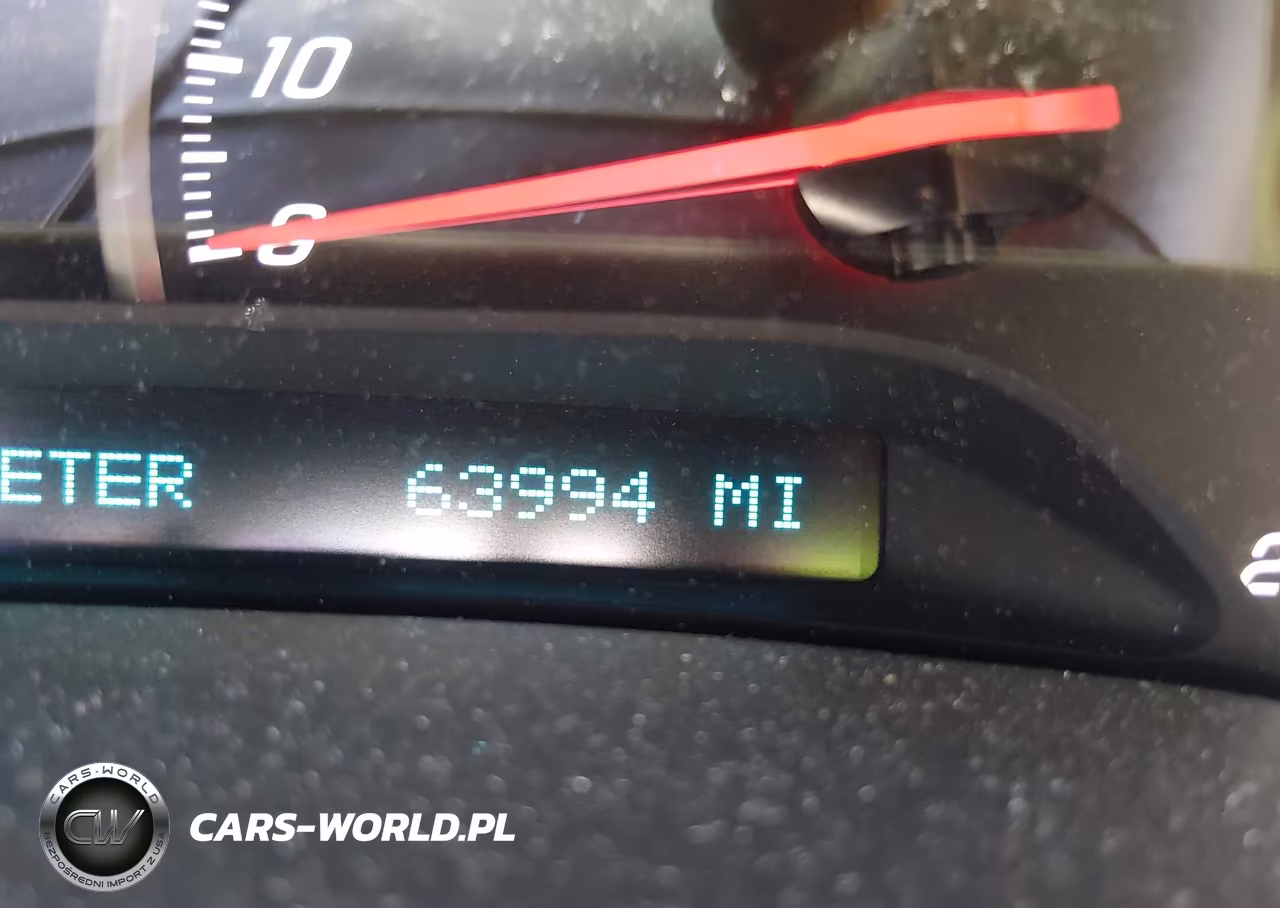 2011 Chevrolet Corvette Grand Sport VIN:1G1YW2DW9B5104500 - 16