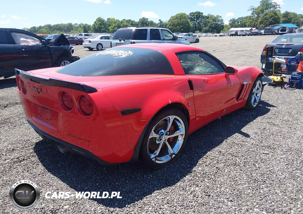 2011 Chevrolet Corvette Grand Sport VIN:1G1YW2DW9B5104500 - 4