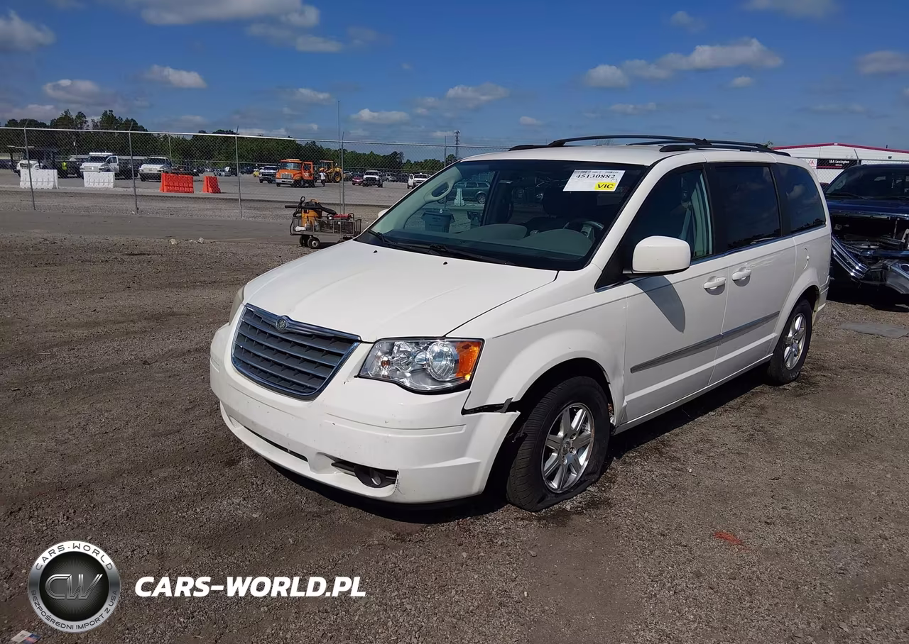 2010 Chrysler Town & Country Touring VIN:2A4RR5D11AR114961 - 2