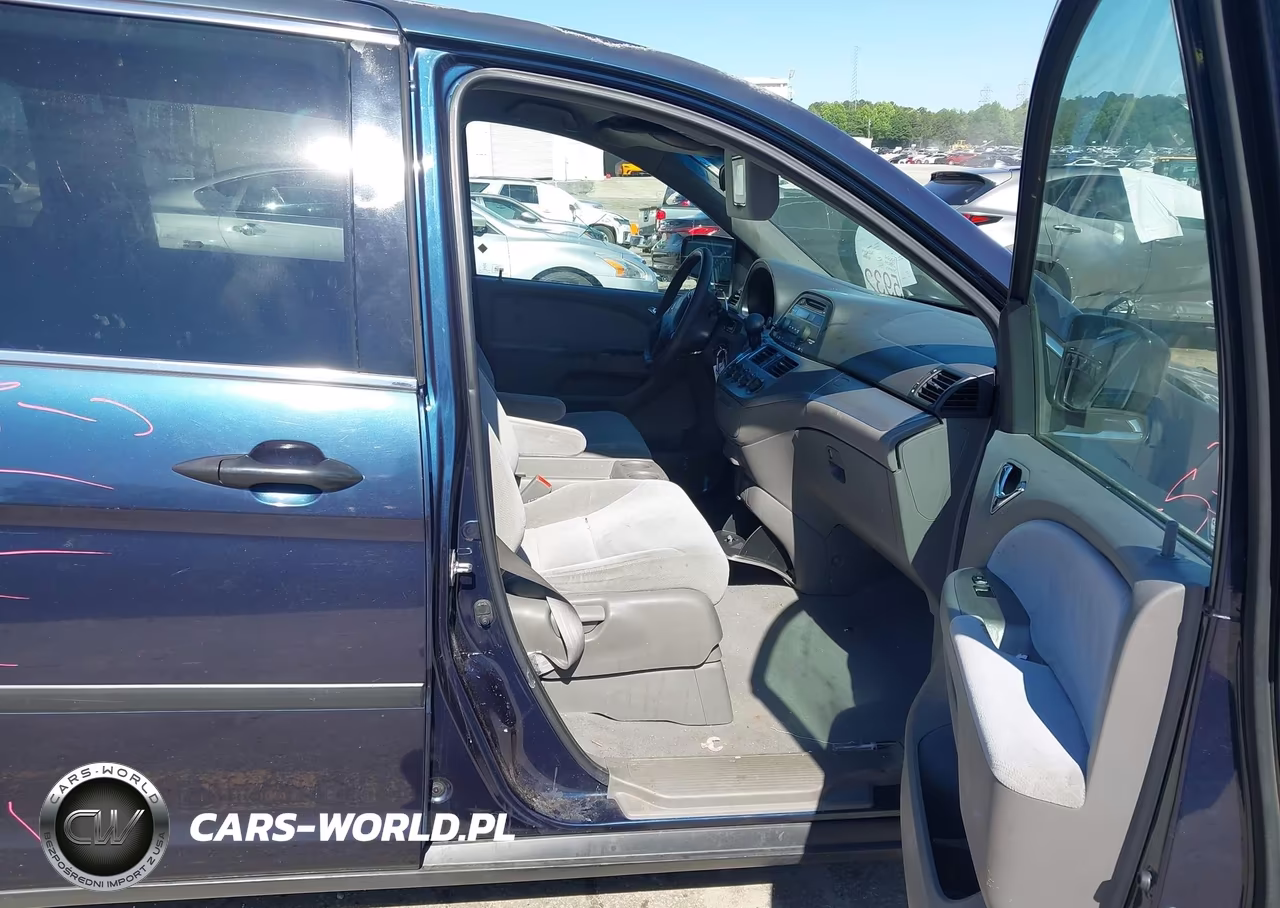 2009 Honda Odyssey Lx VIN:5FNRL382X9B058380 - 5