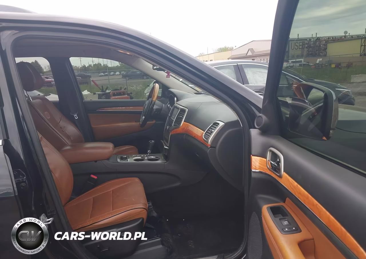 2012 Jeep Grand Cherokee Overland VIN:1C4RJFCG5CC219653 - 5