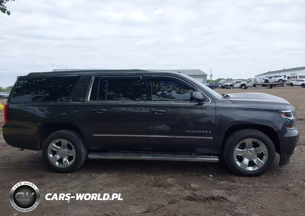 2017 Chevrolet Suburban Lt VIN:1GNSKHKC9HR140944 - 13