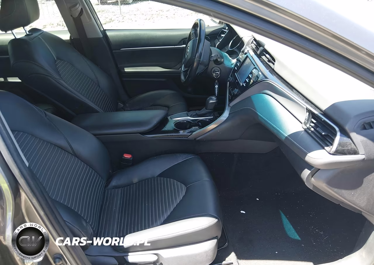 2020 Toyota Camry Se VIN:4T1G11AK6LU961583 - 5