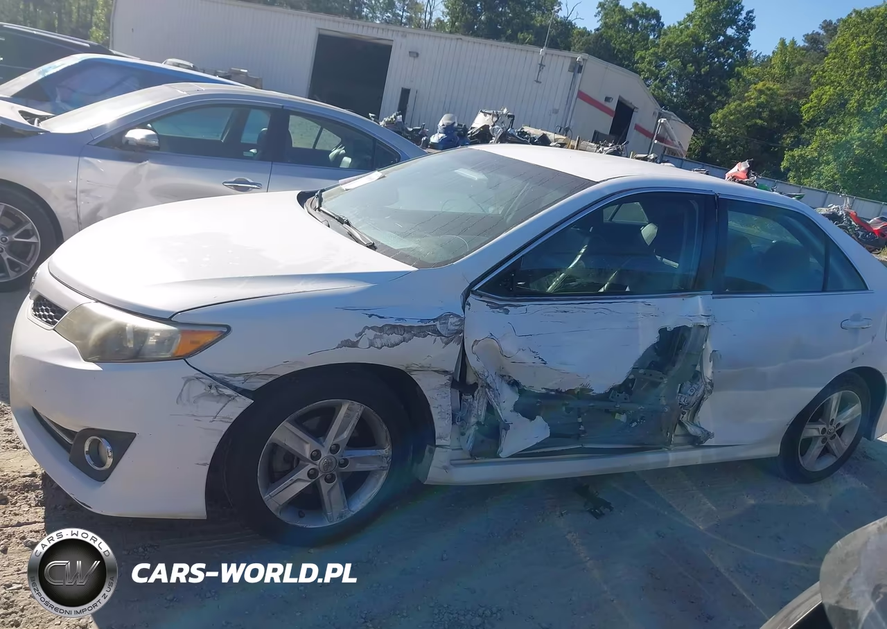 2014 Toyota Camry Se VIN:4T1BF1FK6EU792995 - 14