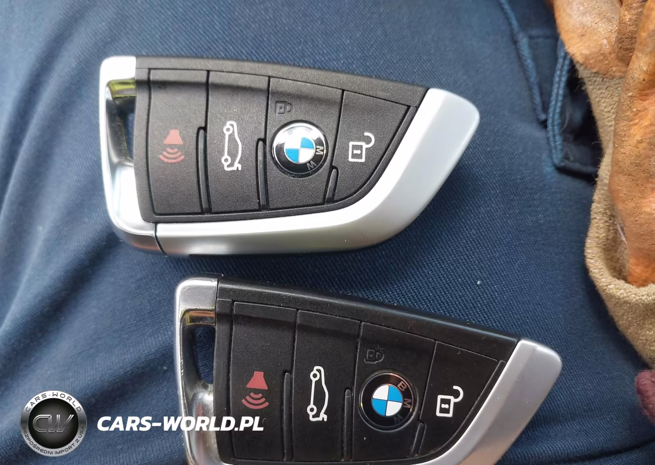 2015 BMW X5 xDrive35I VIN:5UXKR0C59F0K53637 - 11