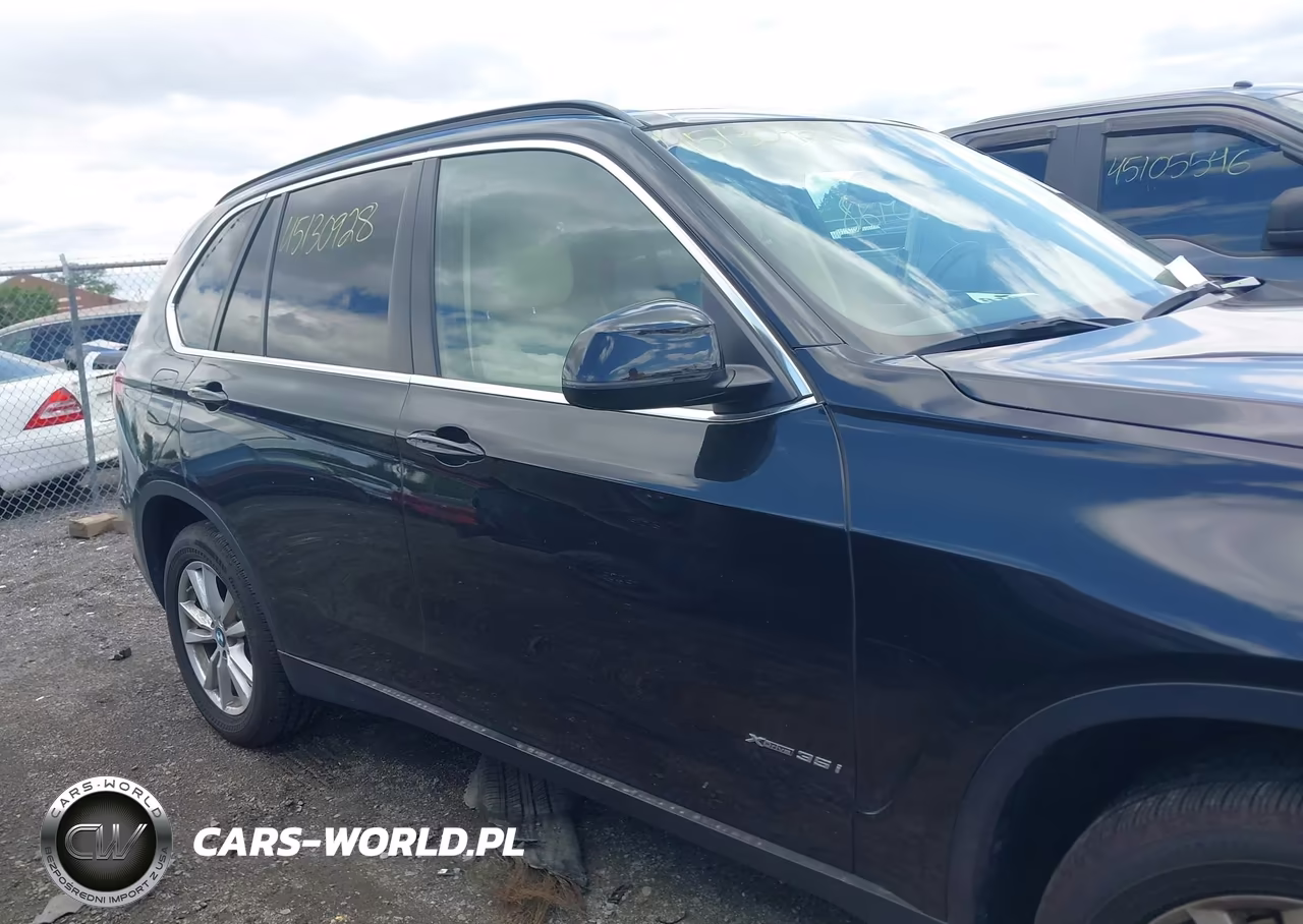 2015 BMW X5 xDrive35I VIN:5UXKR0C59F0K53637 - 13